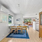 Elny - 500m To The Fjord By Interhome *