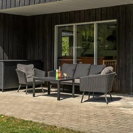 Elny - 500m To The Fjord By Interhome *