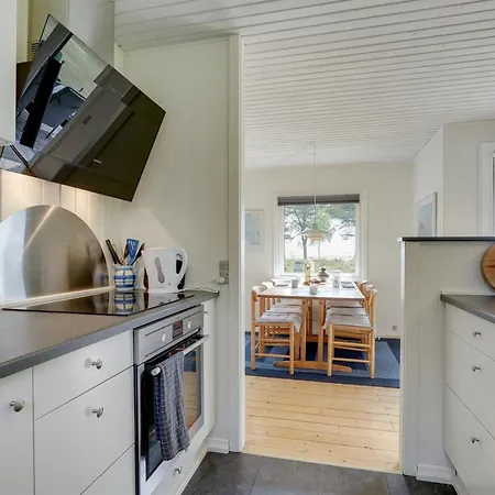 Elny - 500m To The Fjord By Interhome *