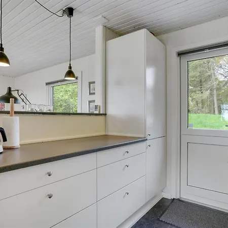 Elny - 500m To The Fjord By Interhome *
