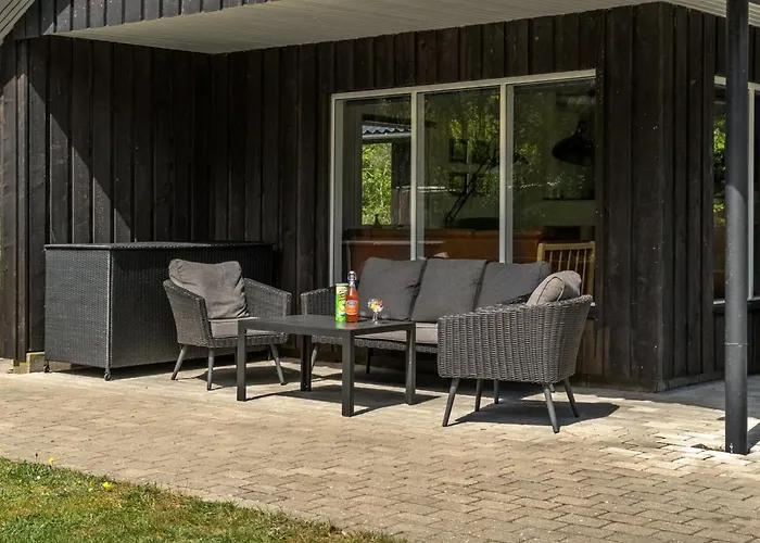 Elny - 500m To The Fjord By Interhome *