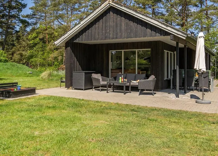 Elny - 500m To The Fjord By Interhome Blåvand