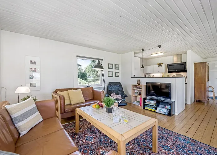 Elny - 500m To The Fjord By Interhome Blåvand